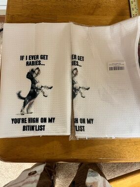New Novelty Yorkie Dog Graphic set 2 kitchen Towel - 'If I Ever Get Rabies'